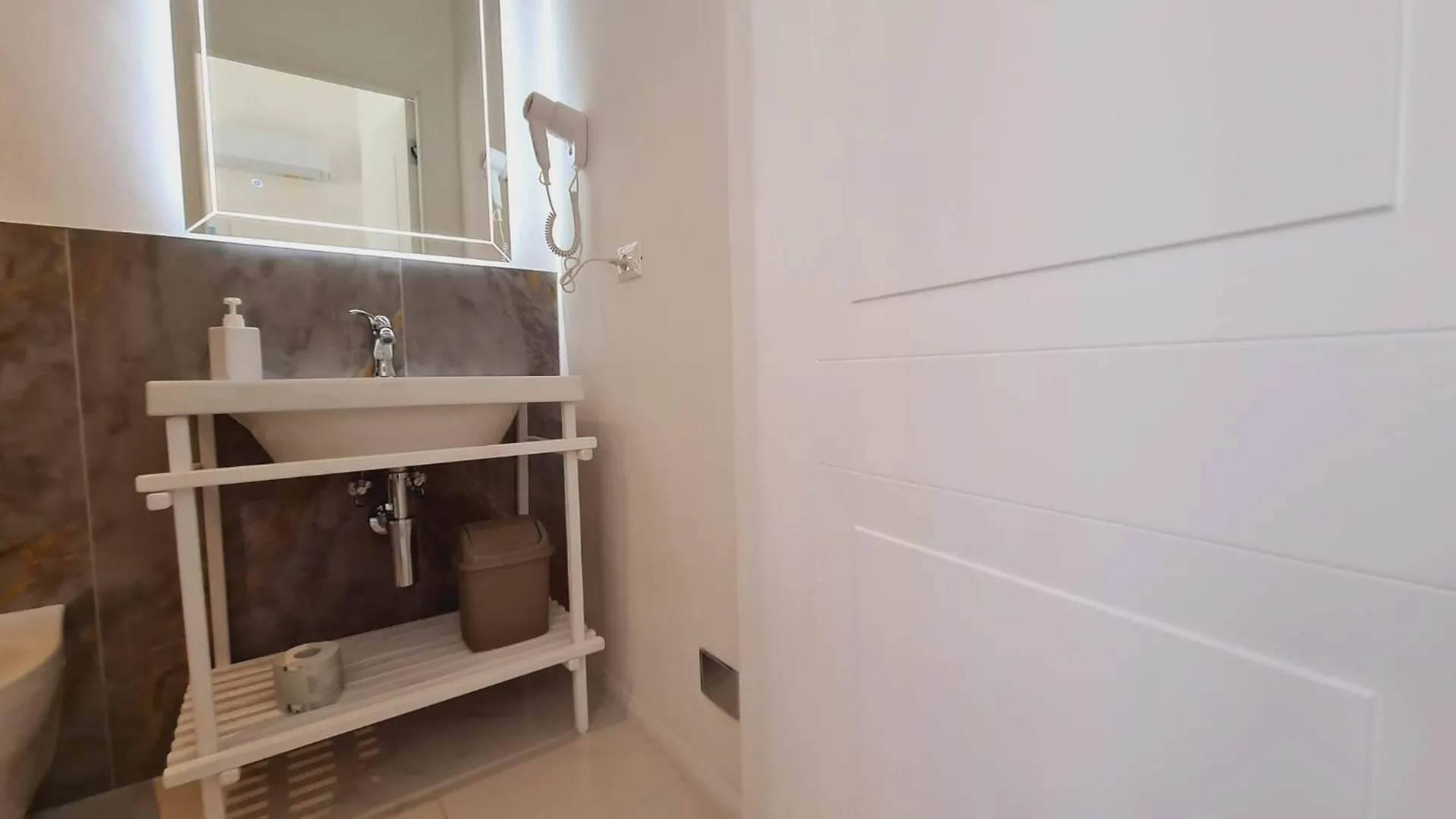 Allegra Viareggio - Suite Con Vasca