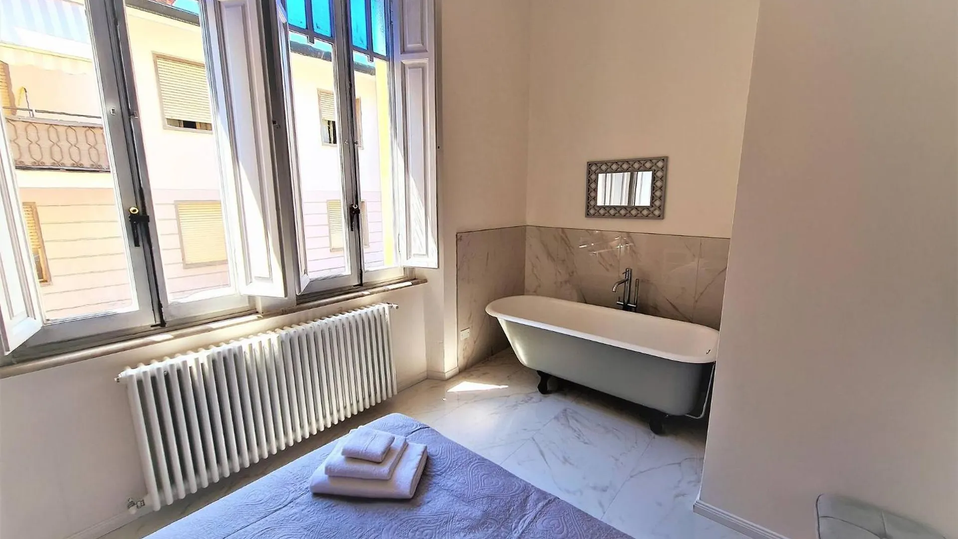 Allegra Viareggio - Suite Con Vasca 0*,  Italy
